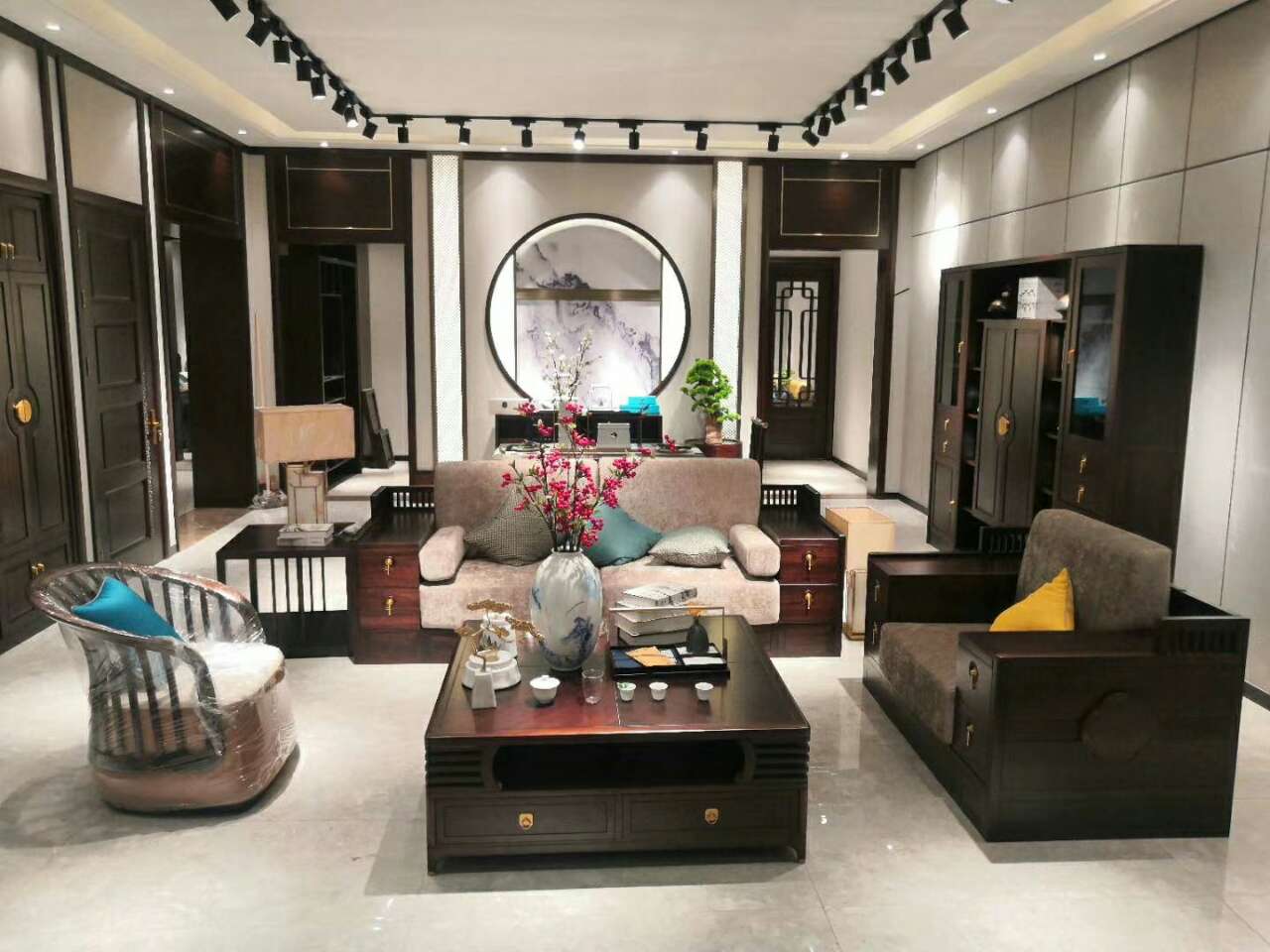 悦梨新中式家具